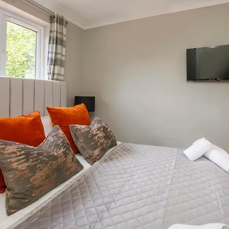 Holiday home Hollis House York- 4 Bedroom With Free Parking *